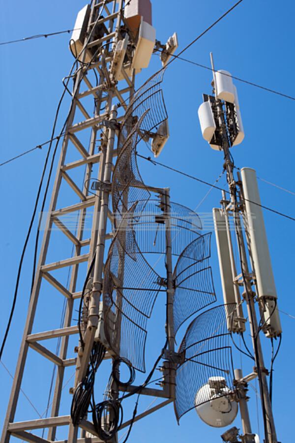 通讯站与通讯设备 连接世界的基石